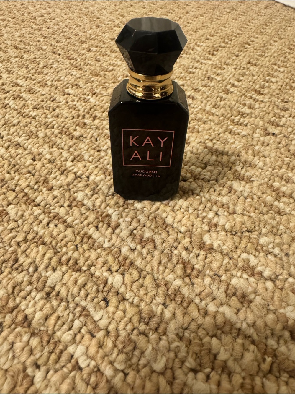 Kayali Oudgasm Rose Oud mini